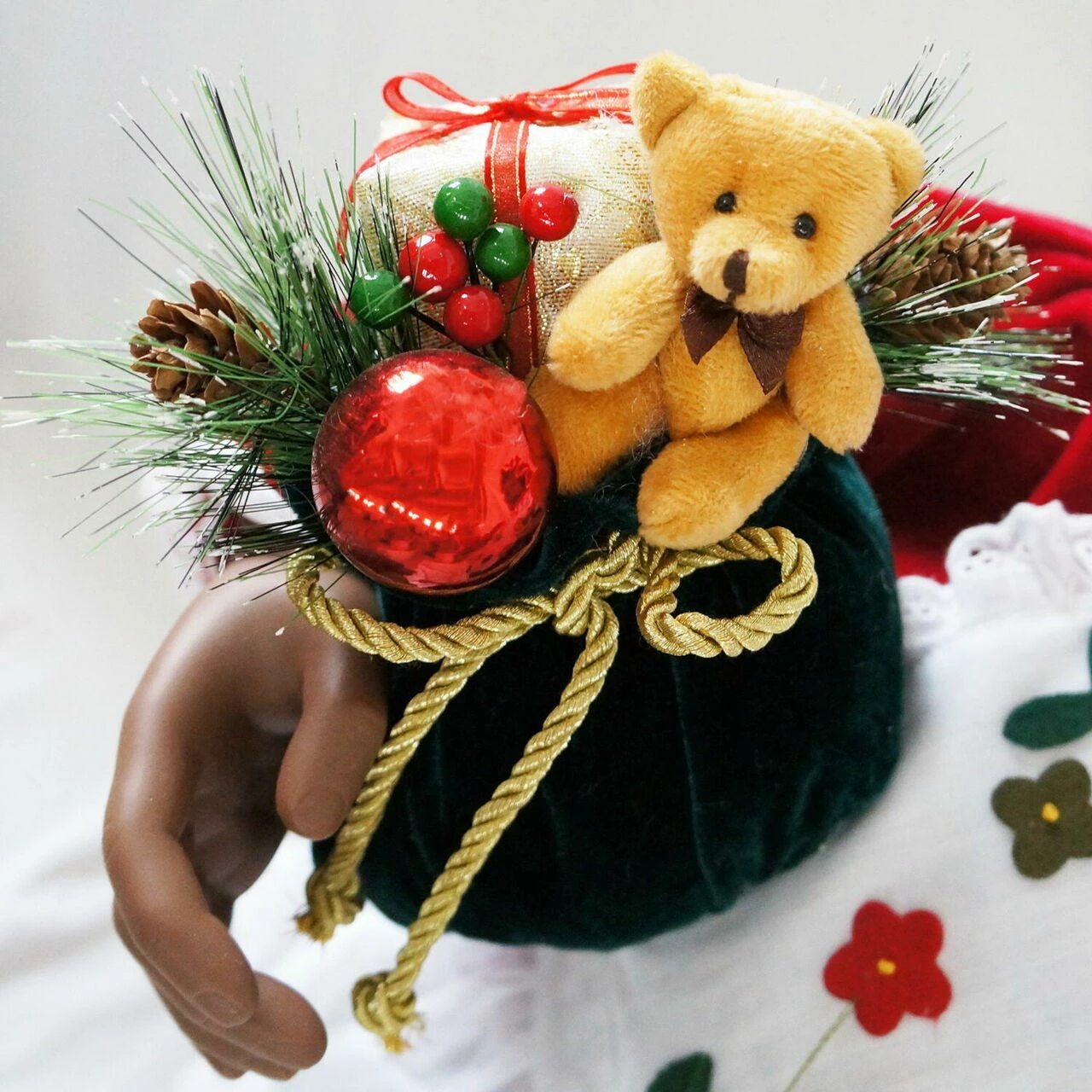 Fraser Hill Farm 3-Ft. Music And Motion African American Mrs. Claus With Apron - Animated Indoor 4 Fraser Hill Farm 3-Ft. Music And Motion African American Mrs. Claus With Apron - Animated Indoor - Image 4