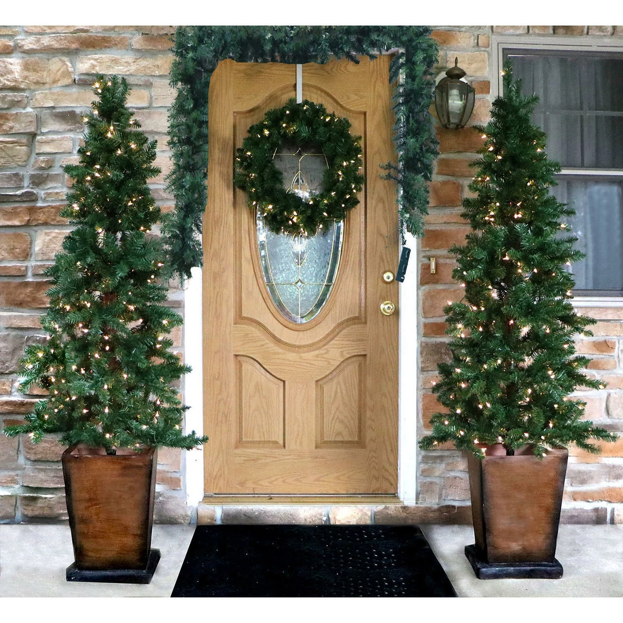 Fraser Hill Farm 9-Ft. Colorado Fir Artificial Holiday Garland W/ Battery-Operated Clear LED String Lighting 3 Fraser Hill Farm 9-Ft. Colorado Fir Artificial Holiday Garland W/ Battery-Operated Clear LED String Lighting - Image 3